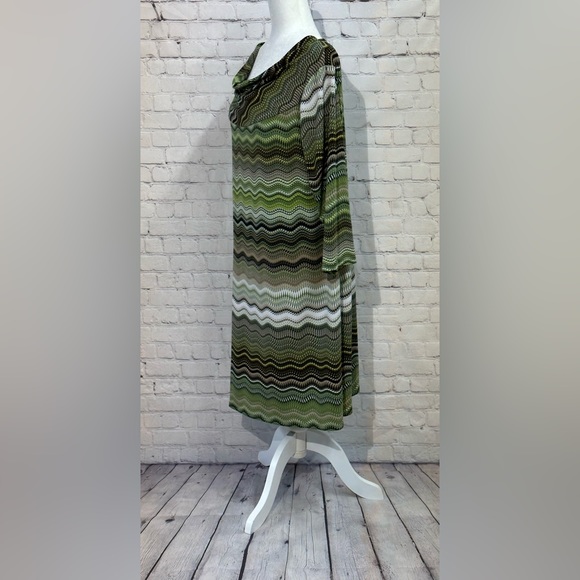 MARINA Dress Size XL - Picture 2 of 8